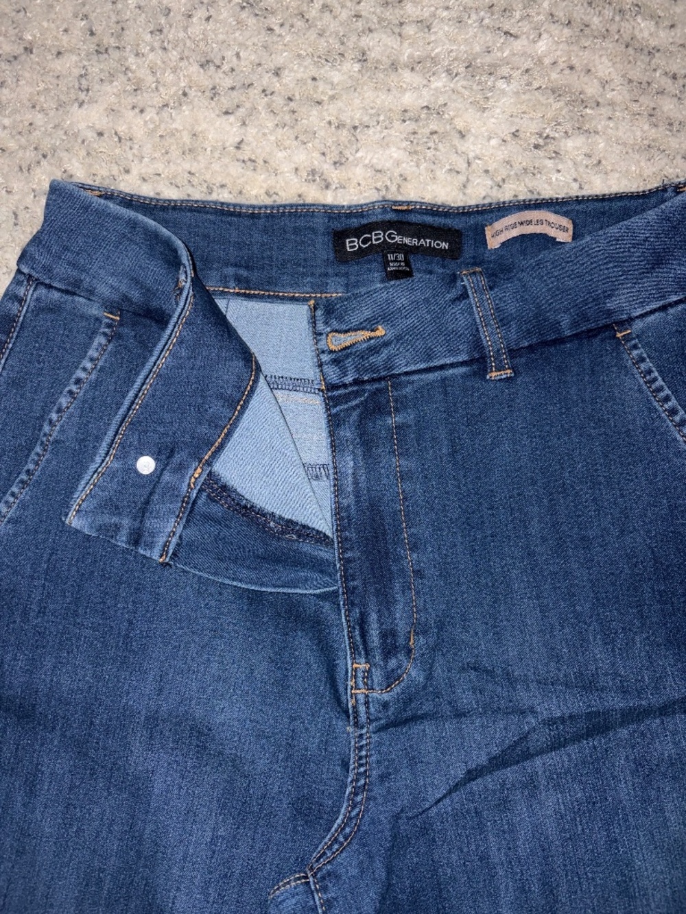 BCBG generation wide leg trouser denim
